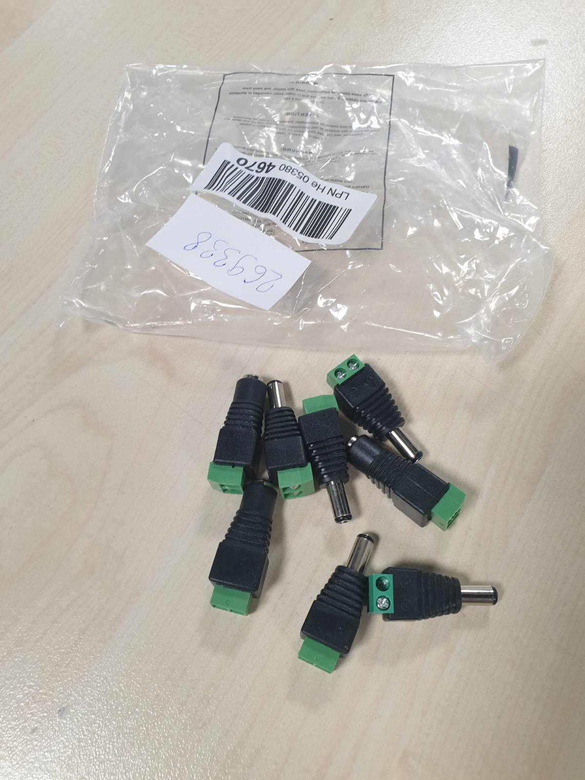 269338 - Lidhje, adaptor rryme DC 5.5 x 2.5 mm në bllok terminali dypolar (5x) + adaptor rryme DC prizë DC 5.5 x 2.5 mm në bllok terminali dypolar (5x)