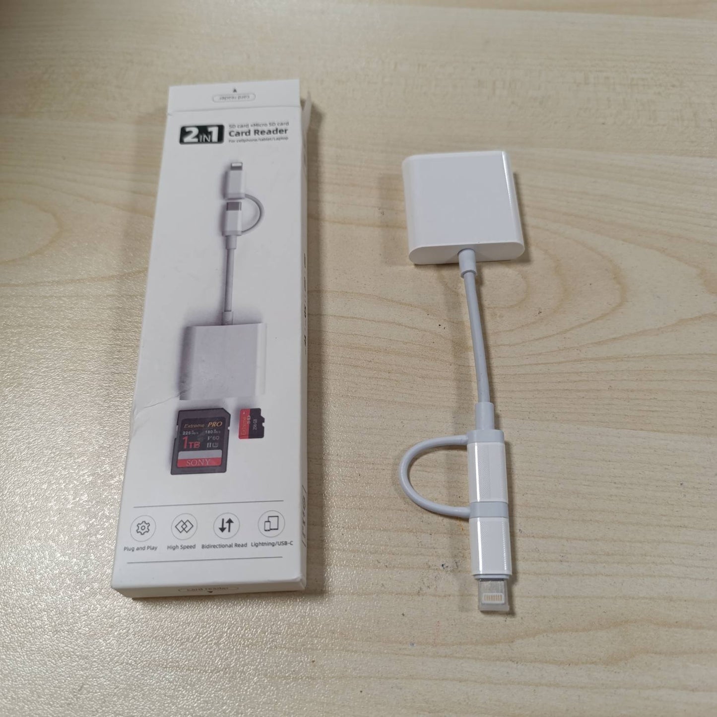 269540 - Adaptues 2-në-1 për lexuesin e kartave USB-C SD/Micro SD për iPhone 16/15/14/13, MacBook, Galaxy S20/S21