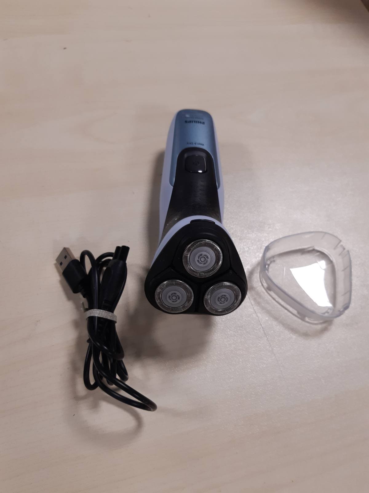 271256 - PHILIPS Rrojtore elektrike 3000x X3053/00, për burra, për flokë të lagur dhe të thatë, ngjyrë blu qielli, teknologji SkinProtect, prerëse që hapet, rrojë ergonomike
