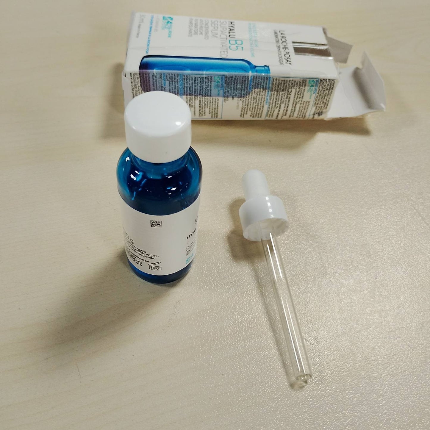 271279 - LA ROCHE POSAY Serum i koncentruar anti-rrudhë Hyalu B5, 30 ml, efekt rigjallërues, me 4 lloje të acidit hialuronik dhe vitaminës B5