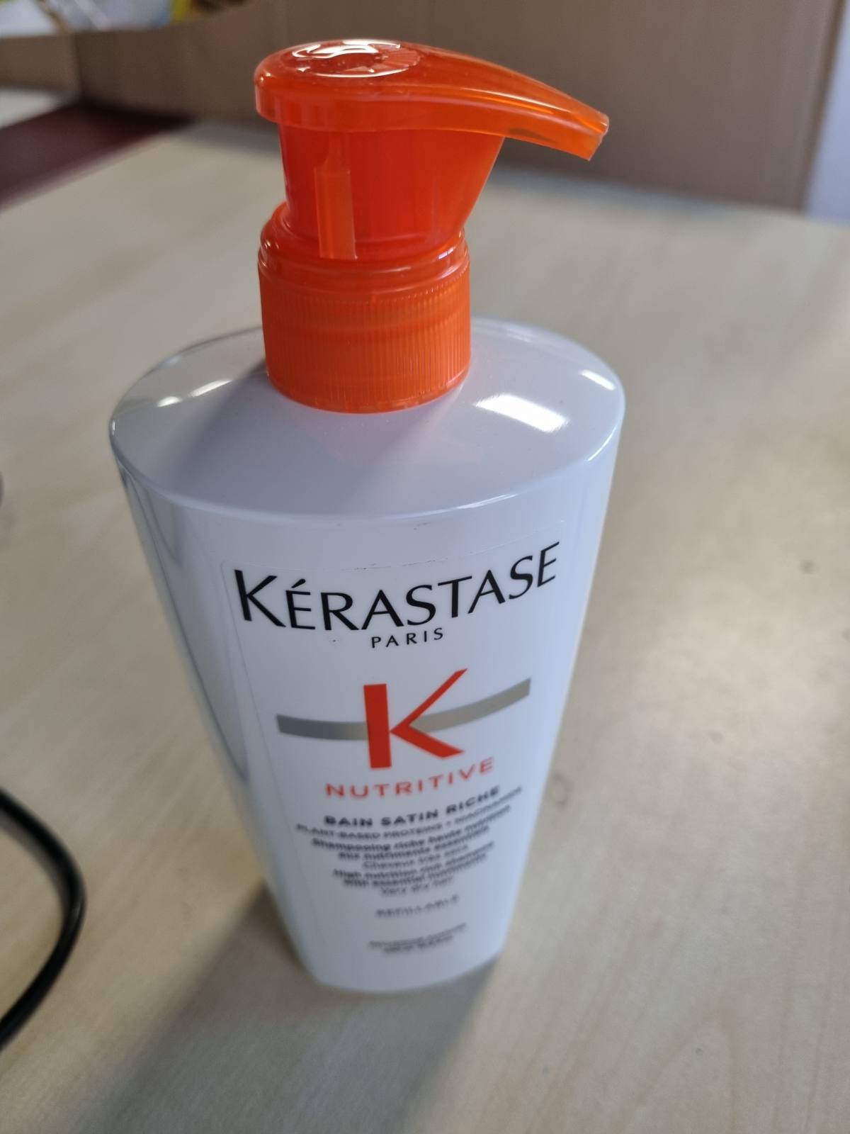 271330 - KÉRASTASE Shampo Ushqyese Hidratuese për Flokë Shumë të Thatë Bain Satin Riche 500 ml