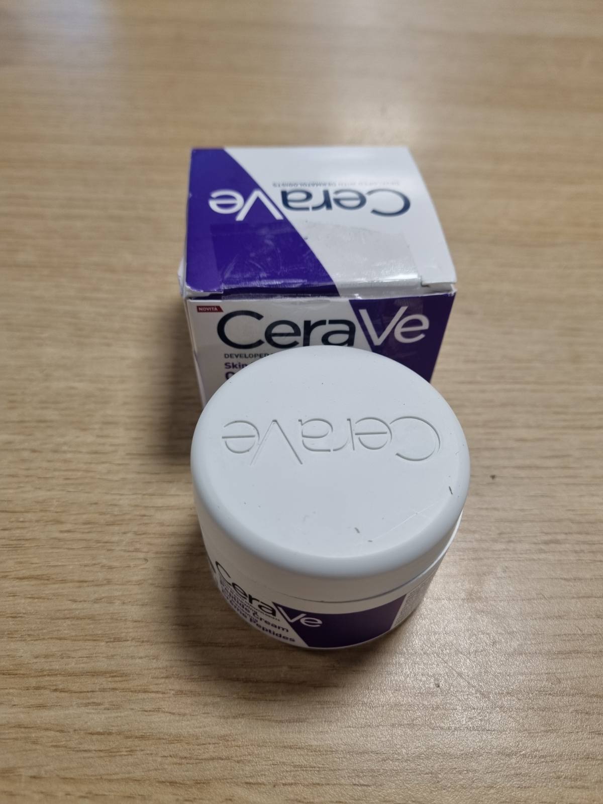 271448 - CERAVE Krem për fytyrën Skin Renewing Peptide, 48g, për lëkurë me shenjat e para të plakjes, me kompleks peptidesh, 3 ceramide thelbësore dhe niacinamide