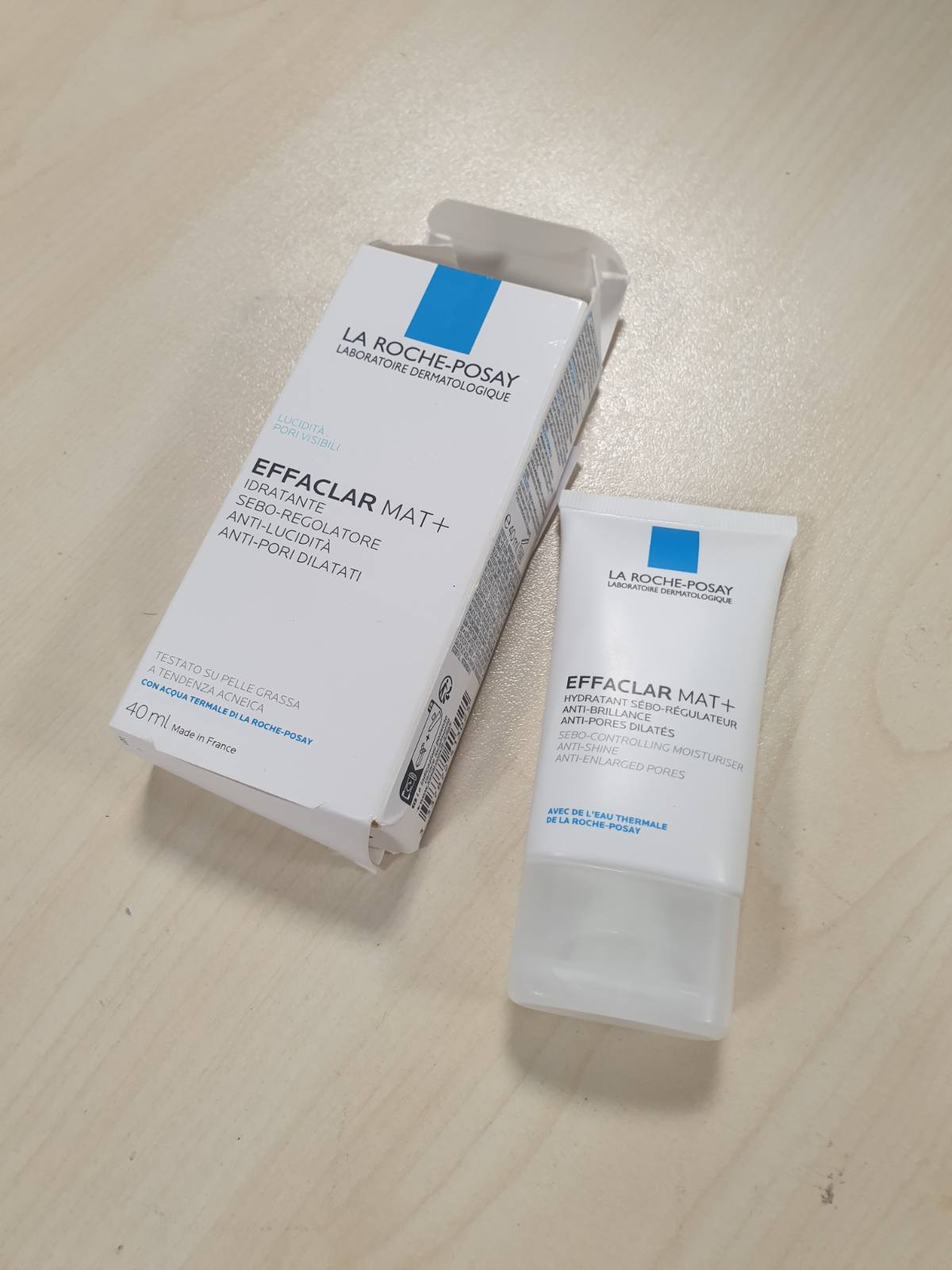 271844 - LA ROCHE-POSAY - Krem hidratues matues Effaclar Mat, 40 ml, për lëkurë të yndyrshme dhe të prirur ndaj akneve, me LHA dhe ujë termal