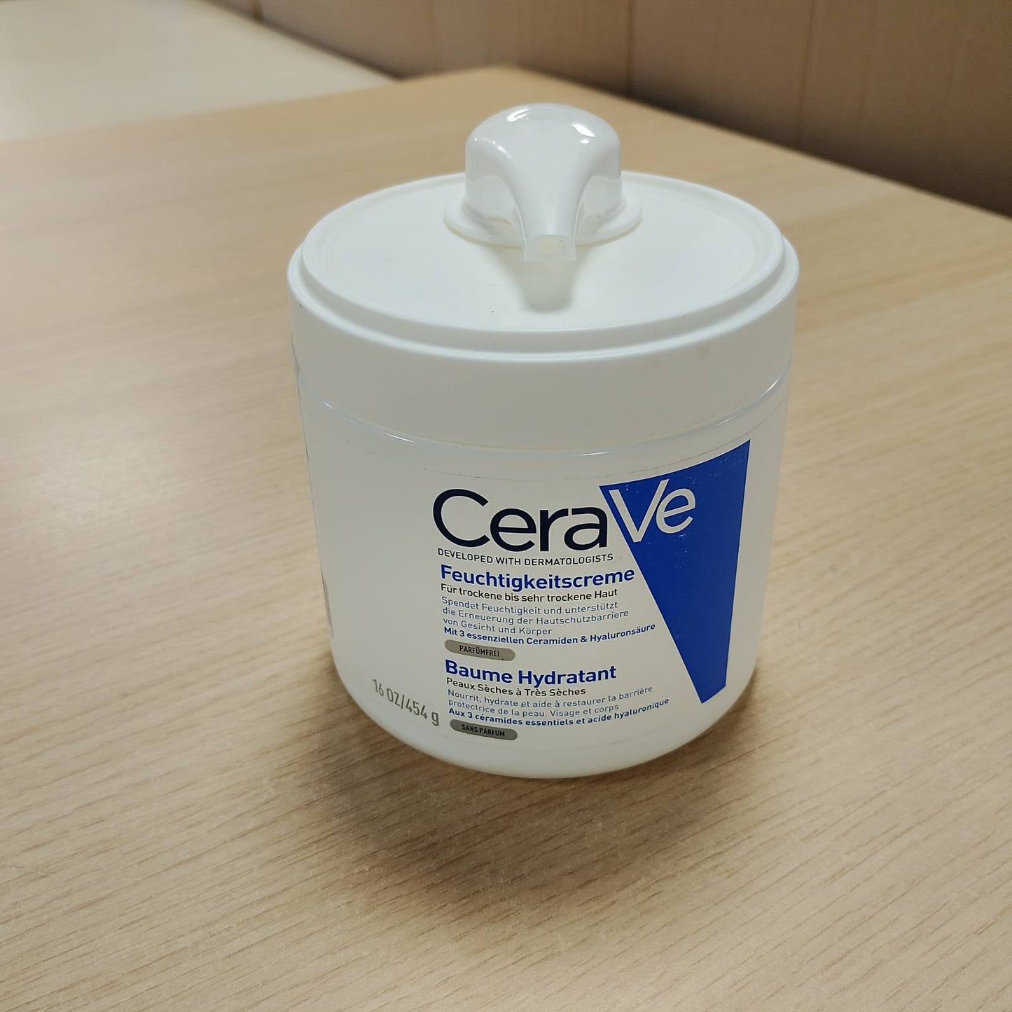 271852 - CERAVE Krem Hidratues, Krem i Pasur për lëkurë të thatë deri shumë të thatë, me Acid Hialuronik dhe 3 Ceramide Esenciale