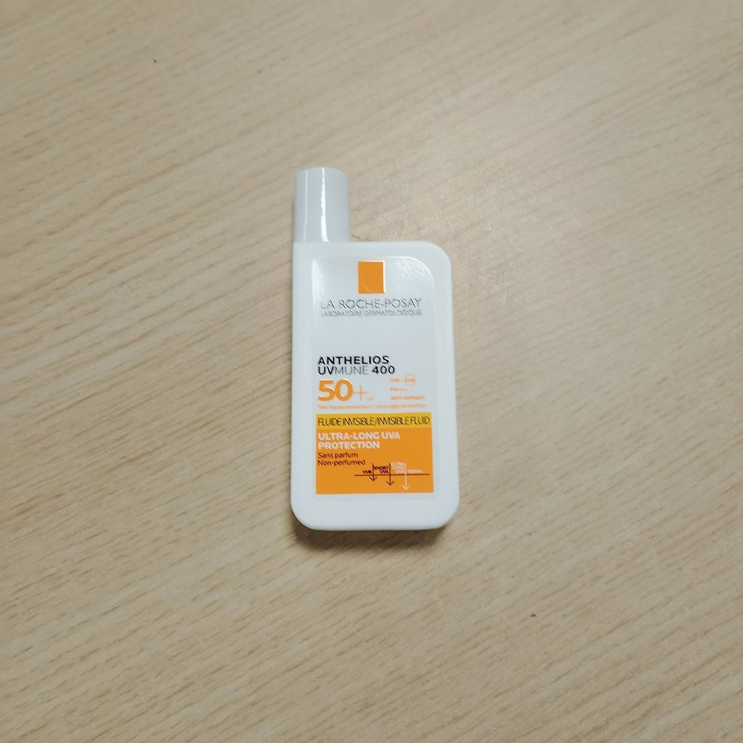 271864 - LA ROCHE-POSAY Lëng mbrojtës nga dielli për fytyrën, SPF 50+, 50 ml, për lëkurë të ndjeshme dhe alergjike, me filtër UV Mexoryl 400, Anthelios Invisible Fluid UVMune 400