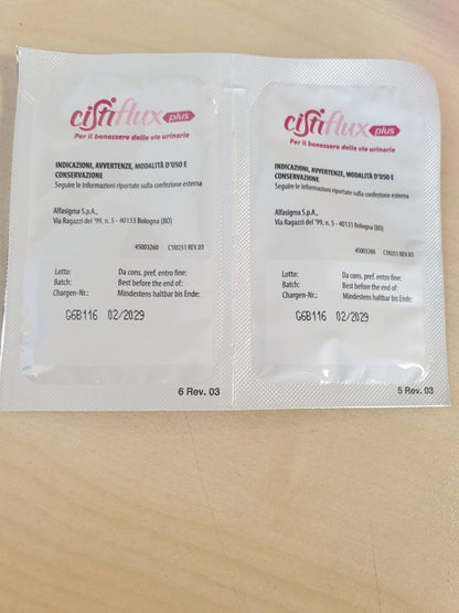 272070 - CISTIFLUX PLUS, Suplement me Ekstrakt Boronicë, Boronicë Amerikane dhe D-manozë, 14 Bustina, Aromë Manaferrash të Egra