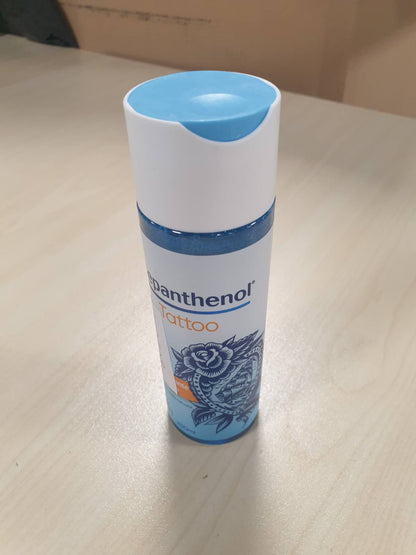 272408 - BEPANTHENOL PASTRUES I BUTË TATTOO ME PANTHENOL PËR RIGJALLËRIMIN E KUJDESIT PAS TATUAJVE, IDEAL PËR PASTRIM DHE MBROJTJE TATUAJESH, RINGJALL NGJYRAT, XHEL PA SAPUN 200 ML