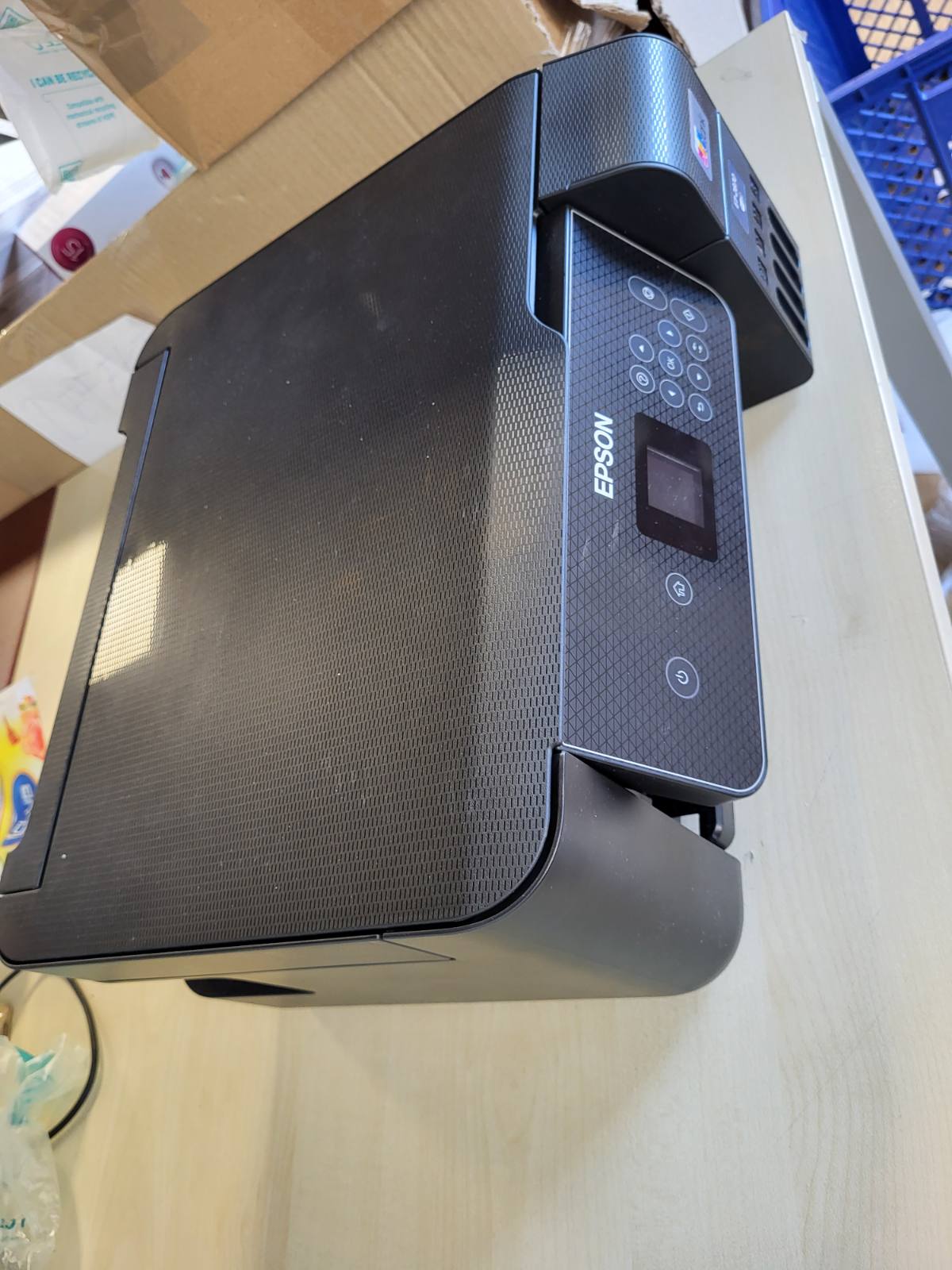 272666 - EPSON ECOTANK ET-2870, Printer me Depozitë Boje, Wi-Fi, A4, Printim, fotokopjim, skanim, Ekran LCD 3.7 cm, Përfshin bojë deri në 3 vjet