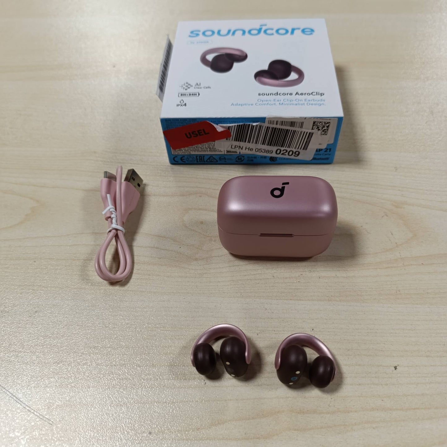272744 - ANKER: Soundcore AeroClip, kufje Bluetooth me 4 mikrofonë, altoparlantë 12 mm, audio me rezolucion të lartë.
