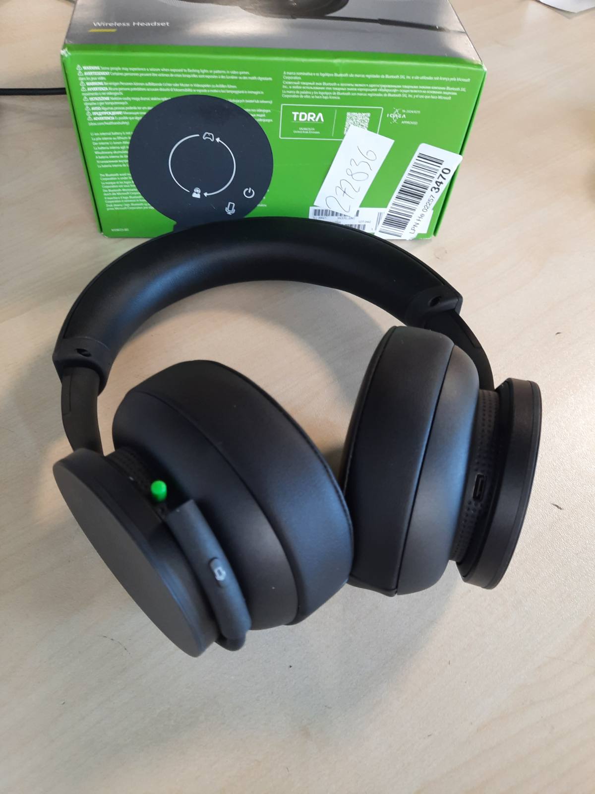 272836 - MICROSOFT Kufje pa tel Xbox EN/FR/DE/IT/PL/PT/RU/ES pa Licencë EMEA 1 Kabellos
