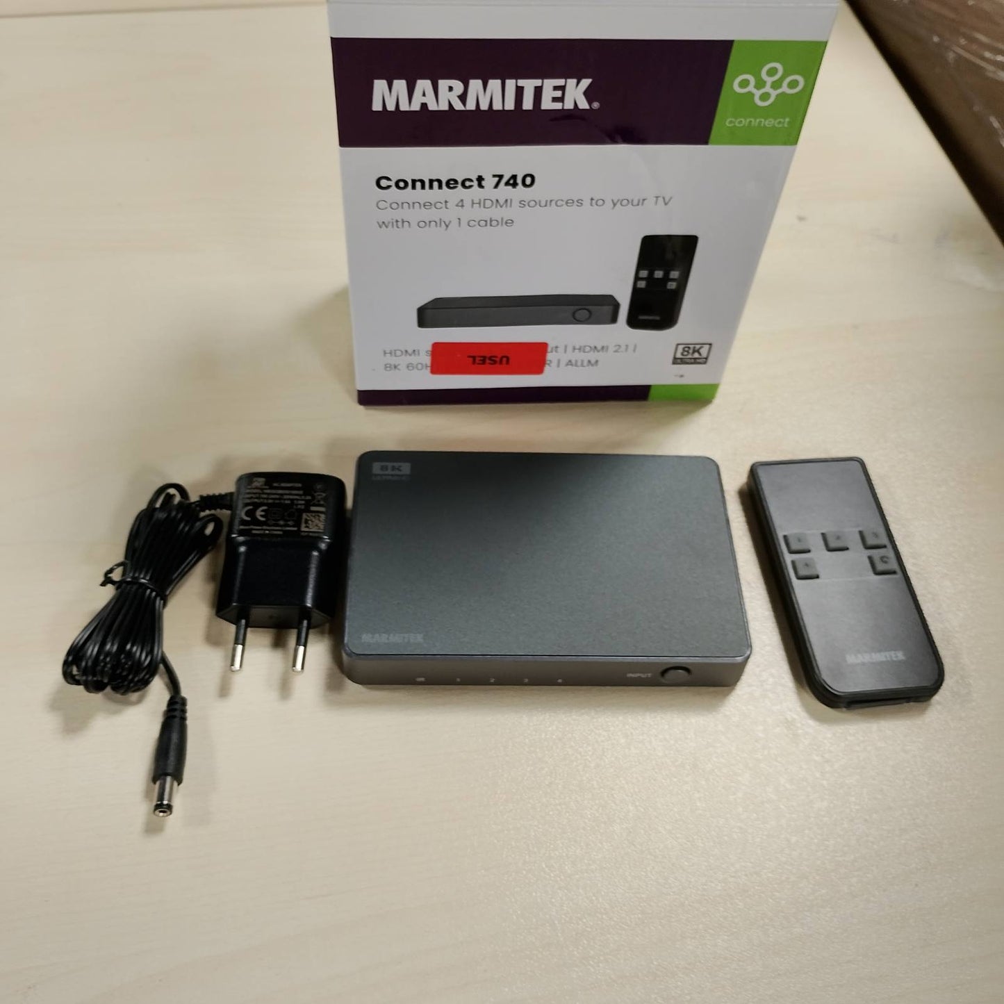 272906 - Marmitek AS48 Ndërrues HDMI 8K60-4K120 për Lojëra - HDMI 2.1 4 hyrje 1 dalje - 48 Gbit/s VRR ALLM QMS QFT - Ndërrim automatik - telekomandë