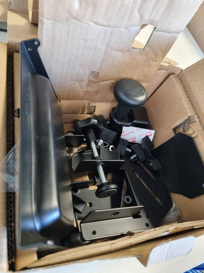 272961 - KIT DREJTIMI THRUSTMASTER SIMTASK, MONTIM DHE DOREZË PËR TIMONIN, I PAJTUESHËM ME RROTAT RACING T128 DHE T249