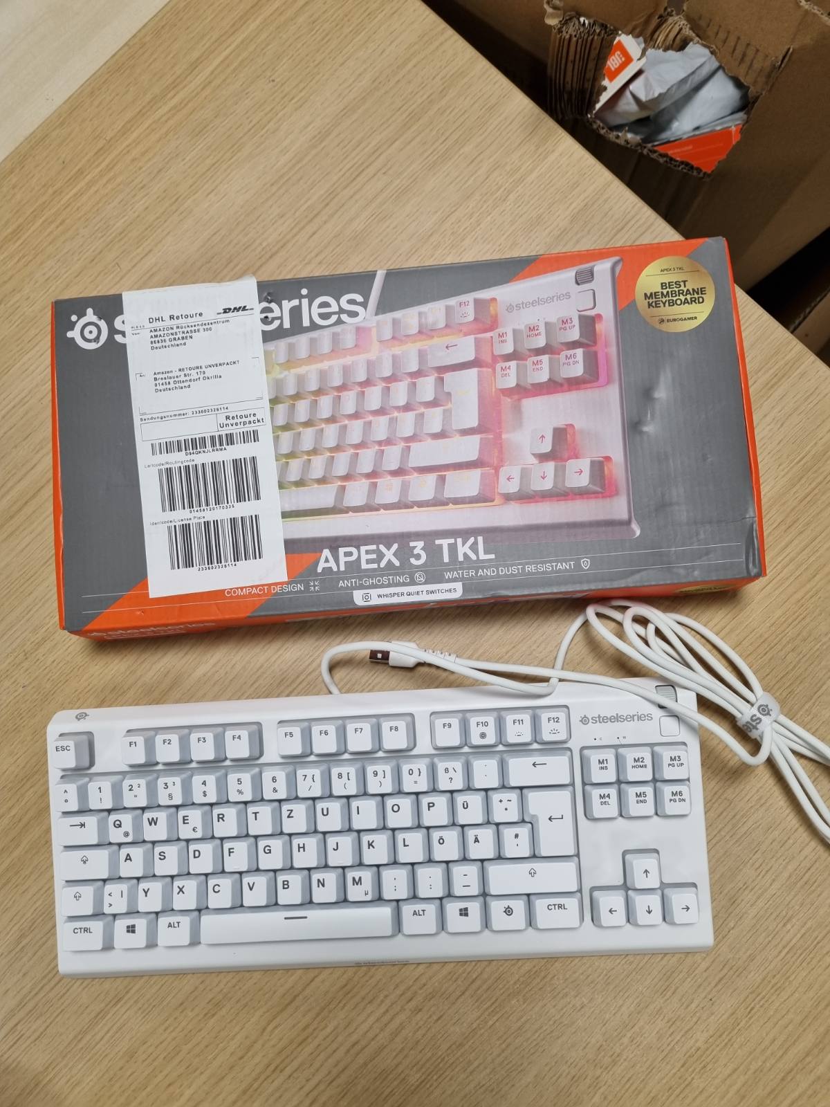 273079 - STEELSERIES Tastierë lojërash Apex 3 TKL e bardhë RGB – Faktor forme kompakt pa dhjetë çelësa – Ndriçim RGB me 8 zona – Rezistent ndaj ujit dhe pluhurit – Çelësa lojërash shumë të qetë – Paraqitje gjermane QWERTZ
