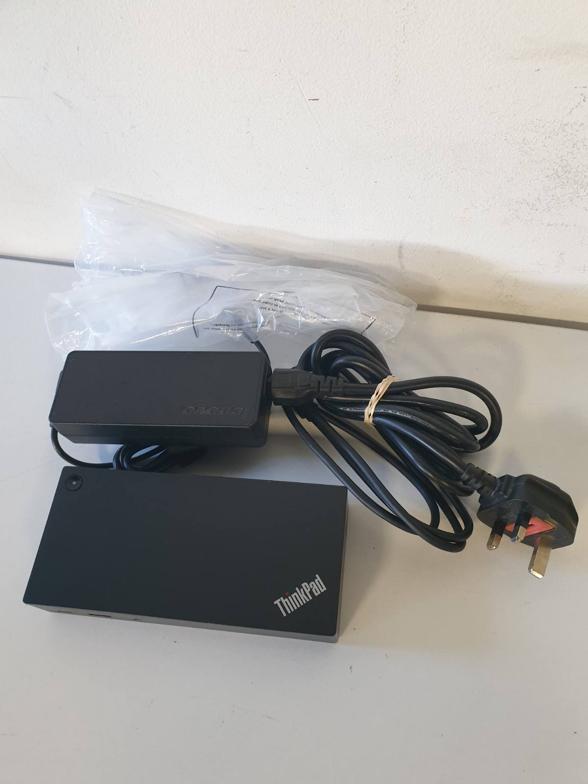273081 - LENOVO Stacion Docking USB 3.0/3.1 Gen 1 40A90090UK Replikues Portash për MacBook Air Pro