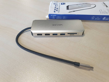 273134 - WAVLINK Stacion Dokimi USB-C për Monitorë të Dyfishtë, Stacion Dokimi me Dy HDMI, DP, 100W PD, USB 3.0 dhe 2.0, RJ45, Slote SD/TF, Audio/Mikrofon, I pajtueshëm vetëm me Kompjuterë Windows