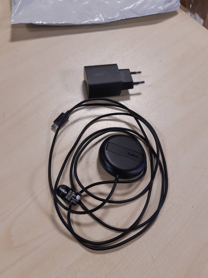 273304 - BELKIN Stacion karikimi pa tel Belkin, 15W, i çertifikuar Qi2 dhe i pajtueshëm me MagSafe, për të gjitha modelet iPhone 17, iPhone Air, iPhone 16, AirPods, etj., me adaptor energjie - i zi