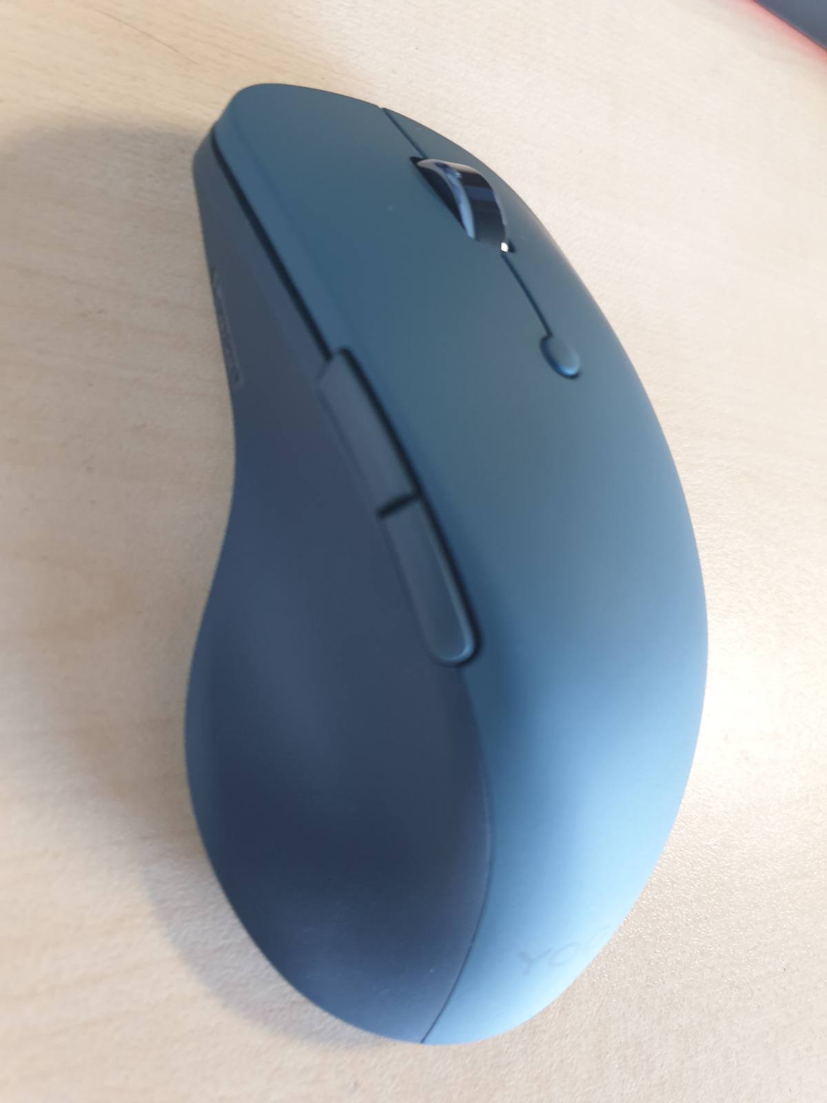 273400 - LENOVO MAUS Yoga Pro, i rikarikueshëm USB-C, modalitet i dyfishtë Bluetooth, 6 butona, dizajn për dorën e djathtë, dizajn ergonomik, butona të programueshëm, rrotë metalike lëvizëse - Tidal Teal