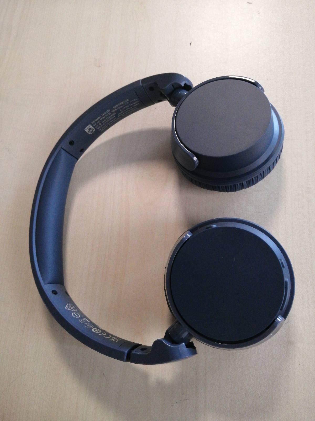 273479 - PHILIPS Kufje të lehta pa tel Bluetooth TAH4209BL, izolim pasiv zhurmës, 55 orë kohë luajtjeje, 2 orë karikim USB-C, Blu