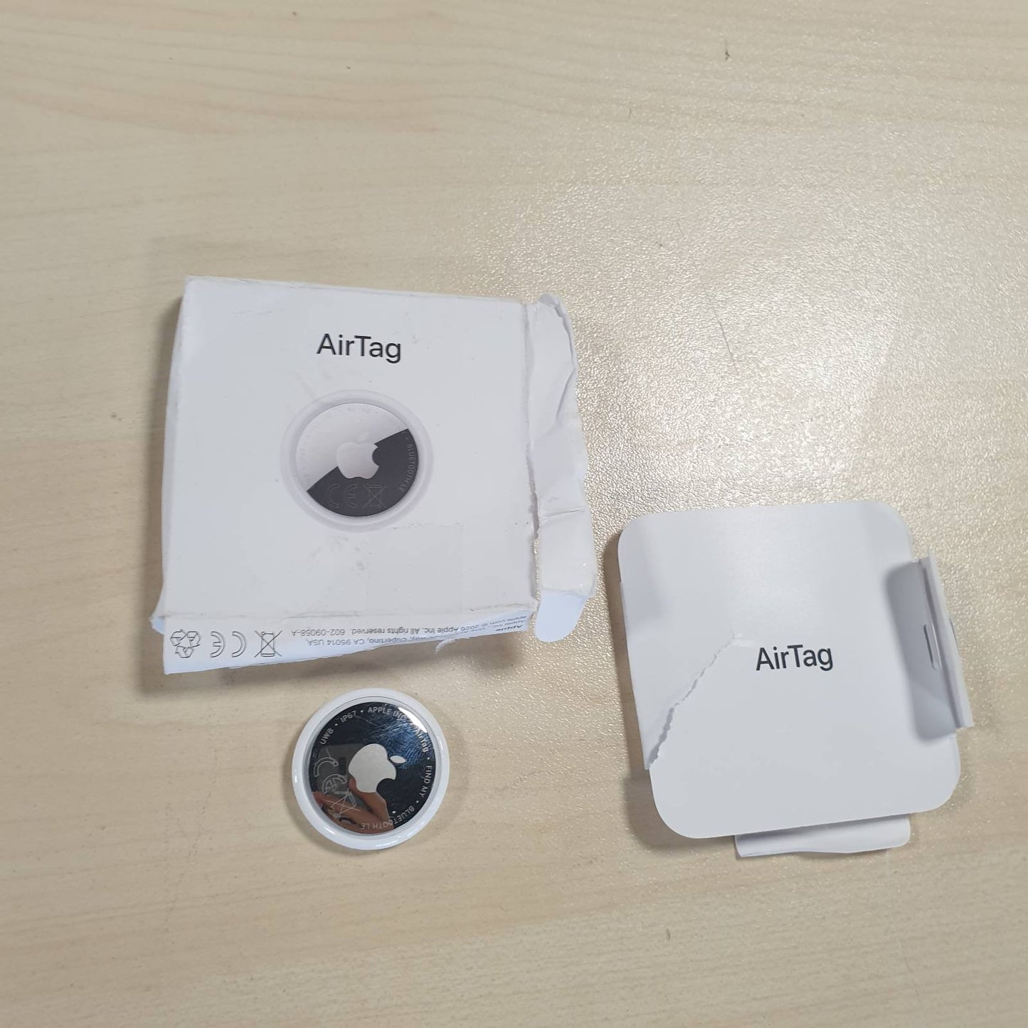 273492 - APPLE AirTag (gjenerata e 2-të), gjurmues për varëse çelësash, portofolë, sinjal të dëgjueshëm, konfigurim me një prekje me iPhone ose iPad