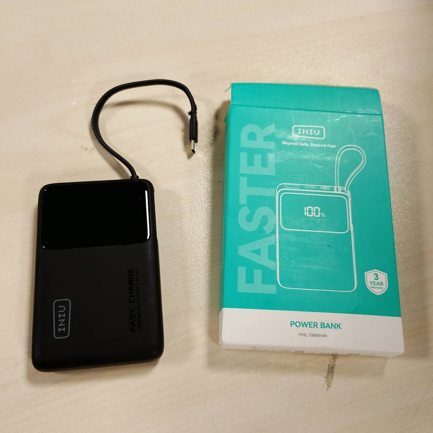 273569 - INIU Bankë energjie ultra e hollë 45W, 10000mAh me karikim të shpejtë, e përputhshme me aeroplanë, aksesor kampingu për iPhone 17 16 15 Pro, Samsung S25, Xiaomi, iPad
