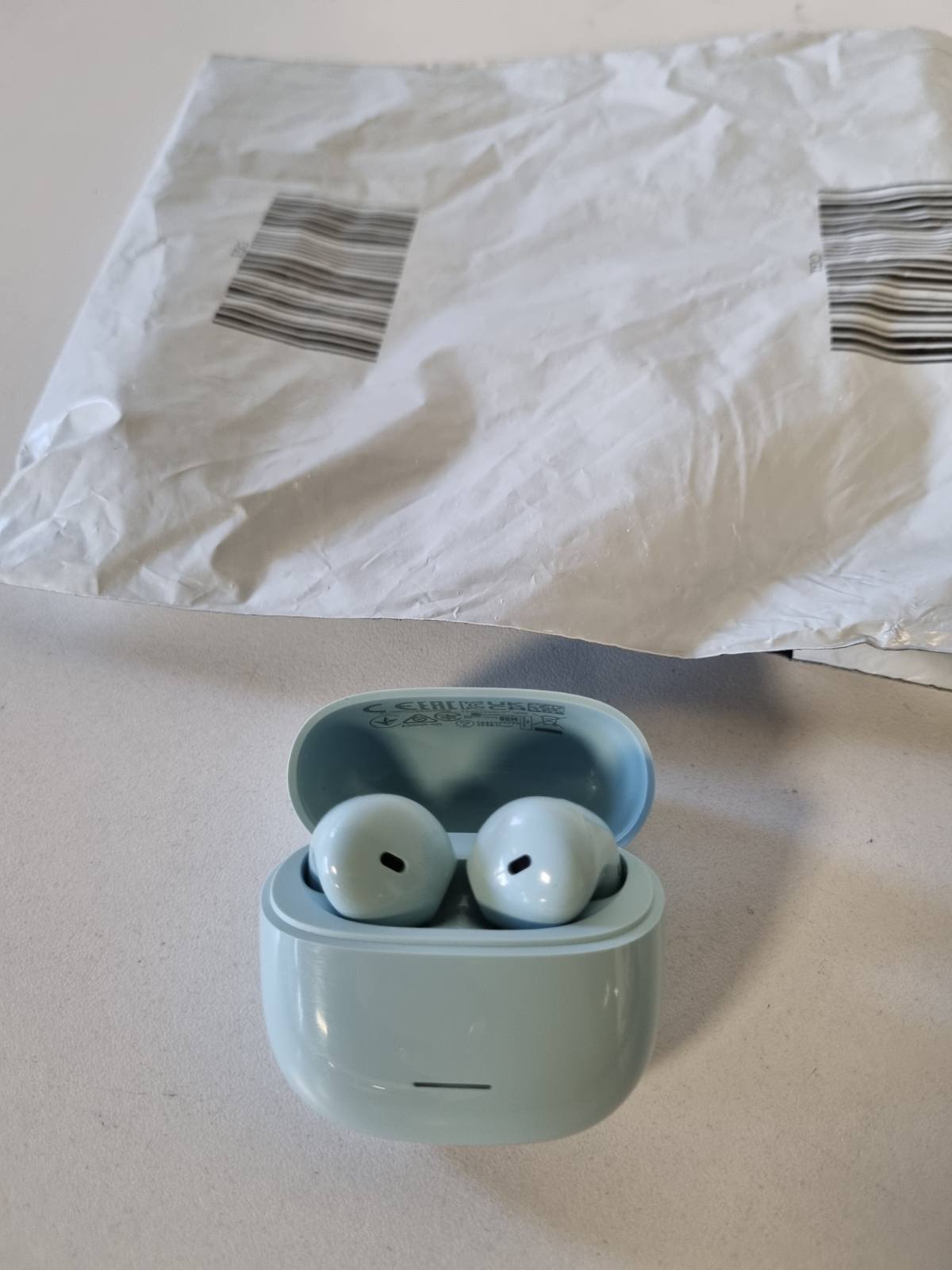 273704 - XIAOMI REDMI Kufje Bluetooth TWS 8 Active, gjysmë të vendosura në vesh, altoparlantë 14.2 mm, jetëgjatësi baterie deri në 37 orë, lidhje e dyfishtë, 5 cilësime EQ, Bluetooth 5.4, IP54, Blu