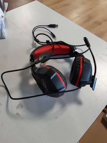 273755 - OZEINO Kufje për lojëra me tela për PS4, PS5, PC, dritë RGB, tingull stereo rrethues, mikrofon për Xbox Switch, Xbox One, rozë
