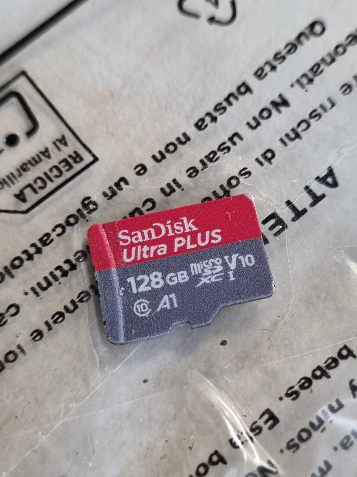 273823 - SAN DISK - Kartë memorie Ultra Plus 128 GB microSDXC UHS-I – 130 MB/s, C10, U1, Full HD, A1