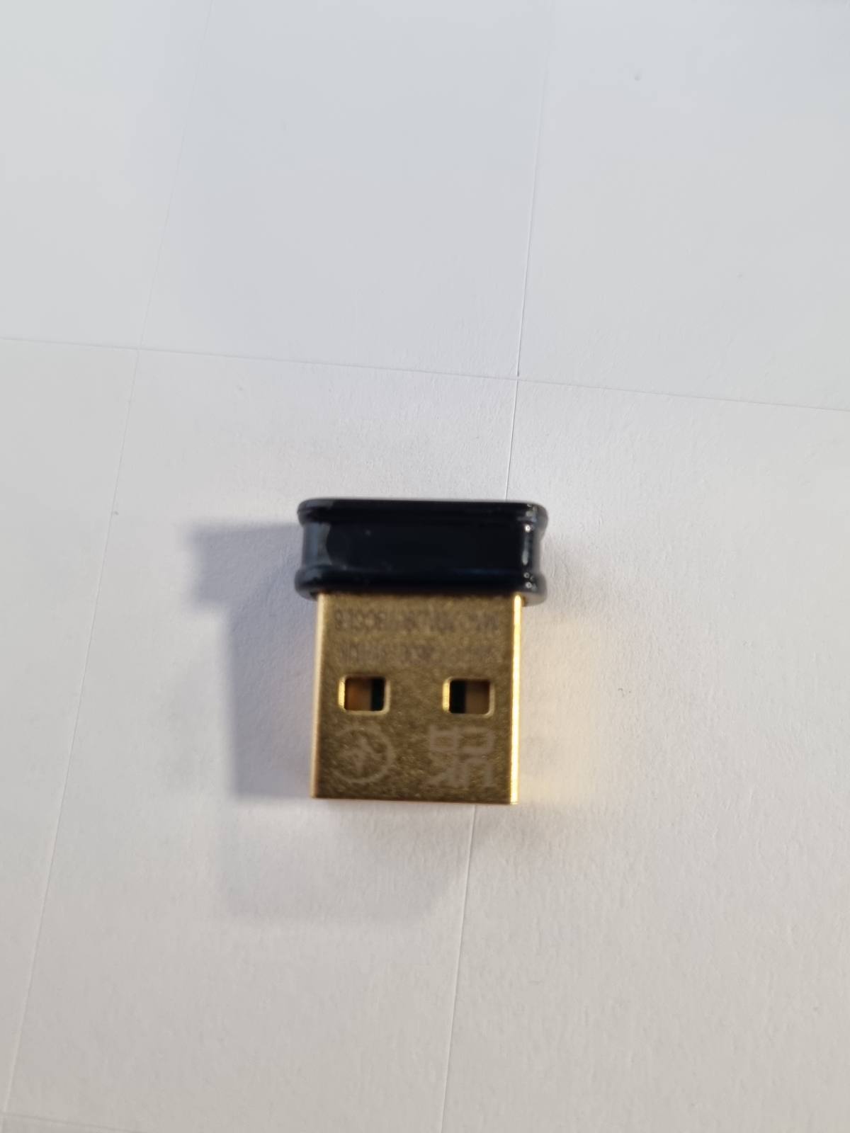273968 - ASUS USB-BT540, Përshtatës Bluetooth 5.4, mbështet deri në 7 pajisje, ultra-kompakt, i pajtueshëm me Windows 11/10/8.1 dhe Linux
