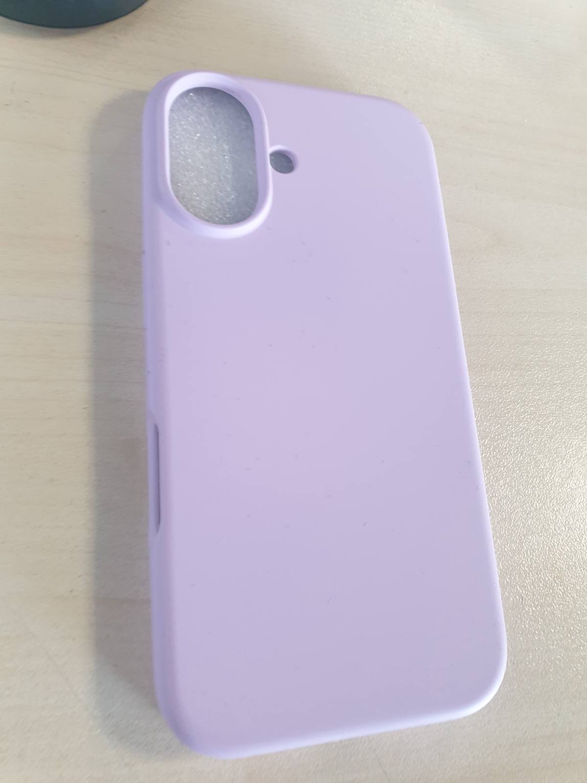 273977 - ELAGO Mbrojtëse Premium prej silikoni të lëngshëm për iPhone 16, mbrojtëse e plotë, rezistente ndaj goditjeve, e hollë, rreshtim mikrofibre rezistent ndaj gërvishtjeve