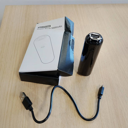 274026 - Mini Power Bank 5000mAh, Bateri e jashtme kompakte 5000mAh me dalje 2.4A, Karikues portativ për telefon celular, i zi