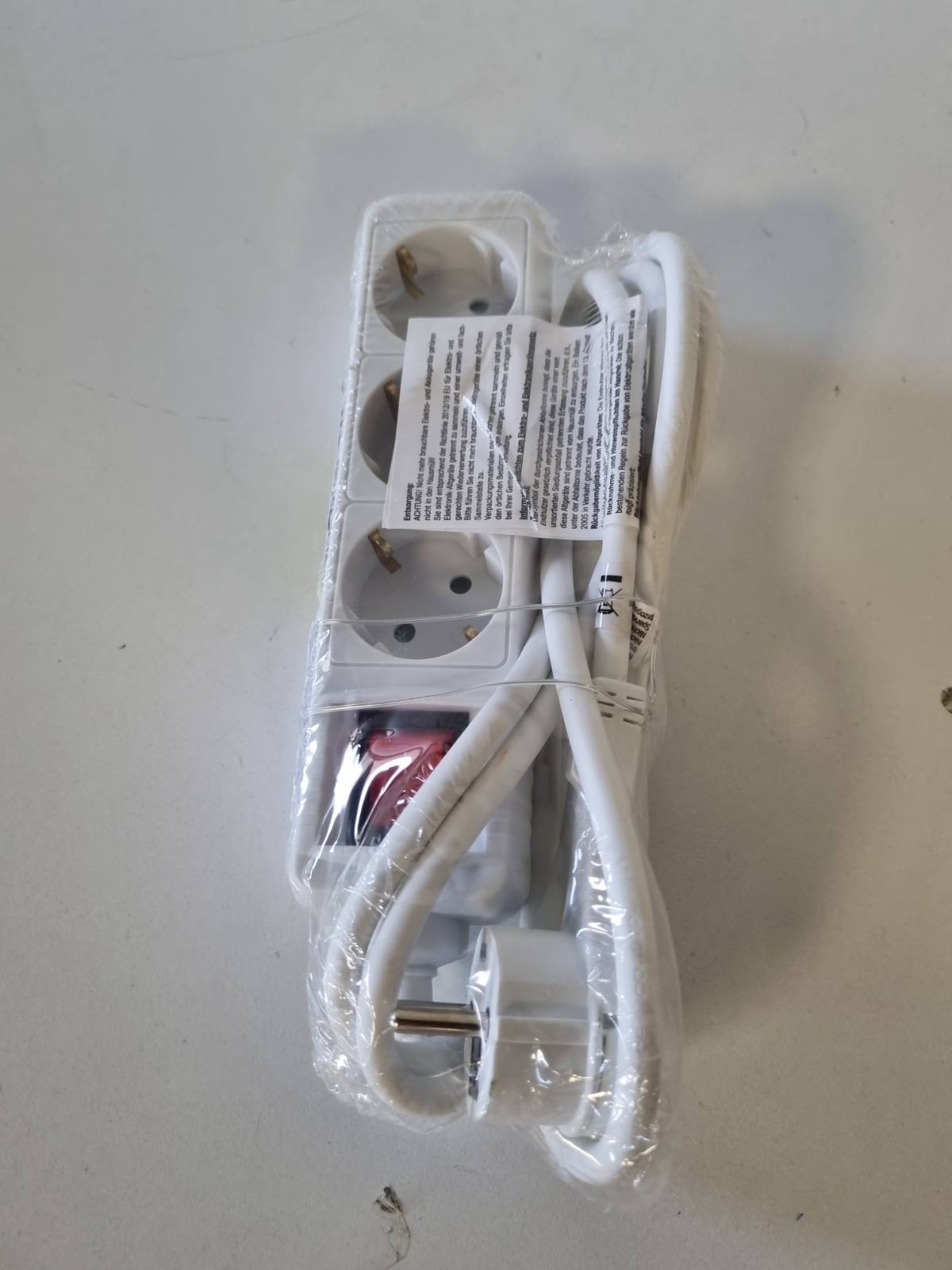 274331 - MEISTER Shirit elektrik me 3 drejtime, Kabllo 2 m, e bardhë, IP20, Çelës i ndriçuar