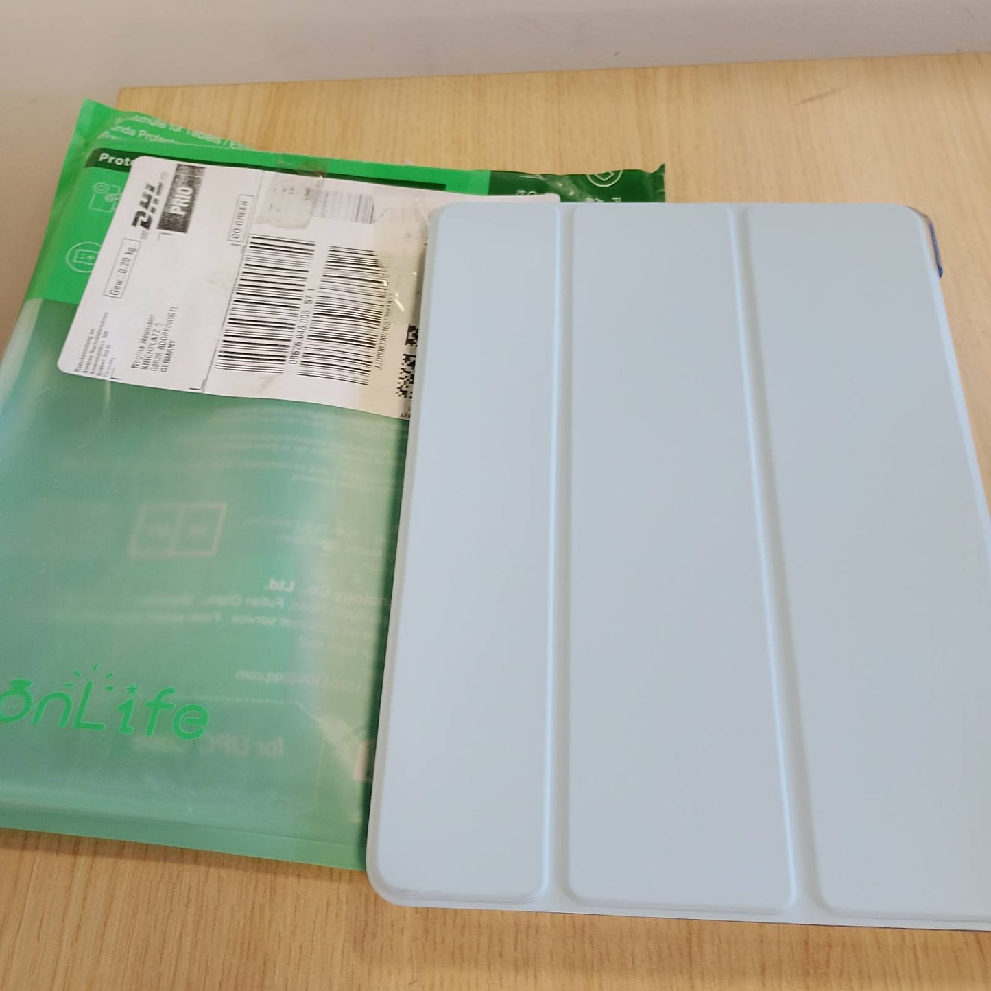 274506 - 4UBONLIFE Mbështjellës për iPad 9.7 inç, Gjenerata e 6-të/5-të 2018 2017, i hollë, i lehtë dhe i fortë, me mbulesë të pasme mat transparente, Blu e çelët