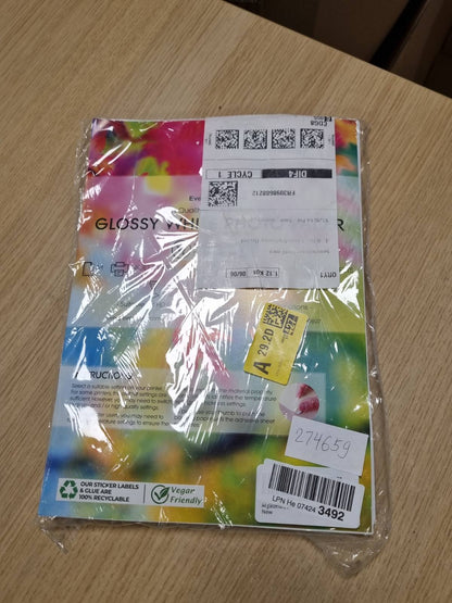 274659 - Evergreen Goods Pako me 100 fletë letër të printuar vetëngjitëse A4 - 200gsm, Ngjitëse rezistente ndaj spërkatjeve