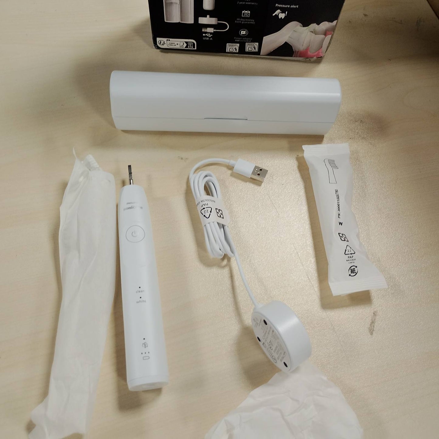 274932 - PHILIPS Furçë dhëmbësh elektrike Sonicare 5500, HX7110/02, 2 mënyra pastrimi, kontroll presioni, EasyStart, SmartTimer, BrushPacer, e bardhë