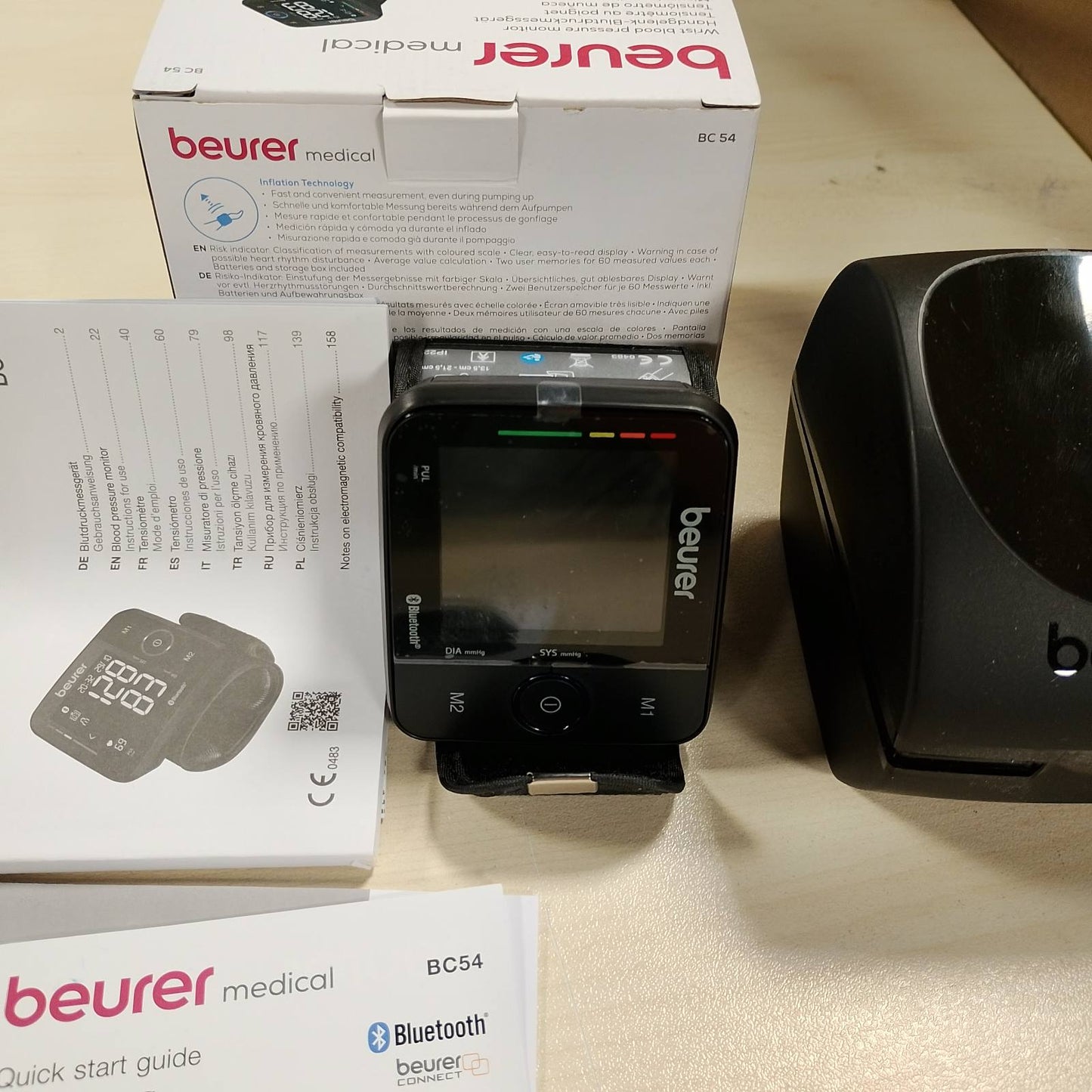 275042 - BEURER Monitor tensioni i gjakut BC 54, për kyçin e dorës, perimetër kyçi 13.5-21.5 cm, me teknologji fryrjeje, tregues rreziku me ngjyra, zbulim të aritmisë, aplikacion, transferim të dhënash në Apple Health.