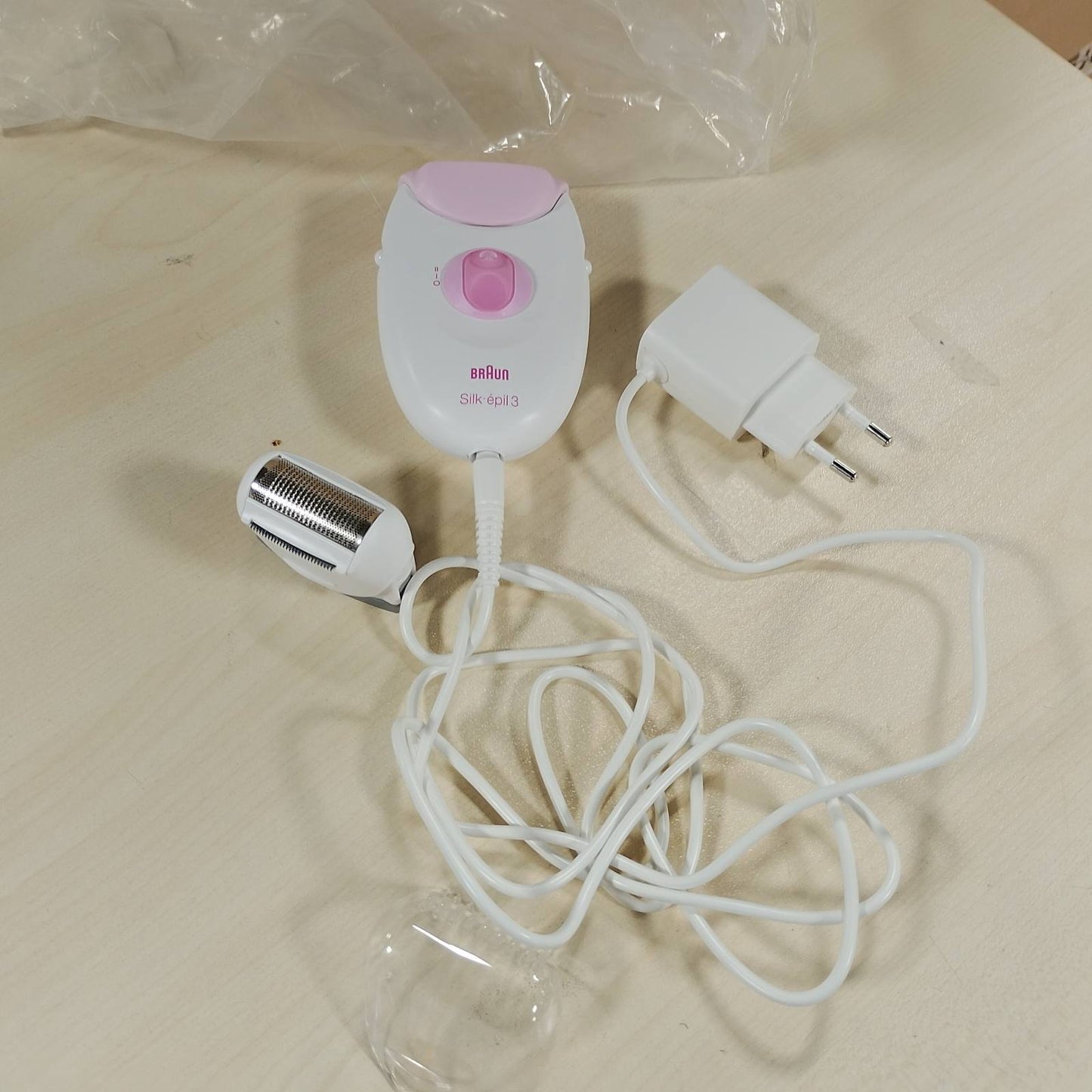 275182 - BRAUN Silk-épil 3, epilator me kabllo për gra, heqje qimesh, makinë rroje për gra, kokë rroje dhe kokë prerëse, model 3-031, ngjyra Rozë