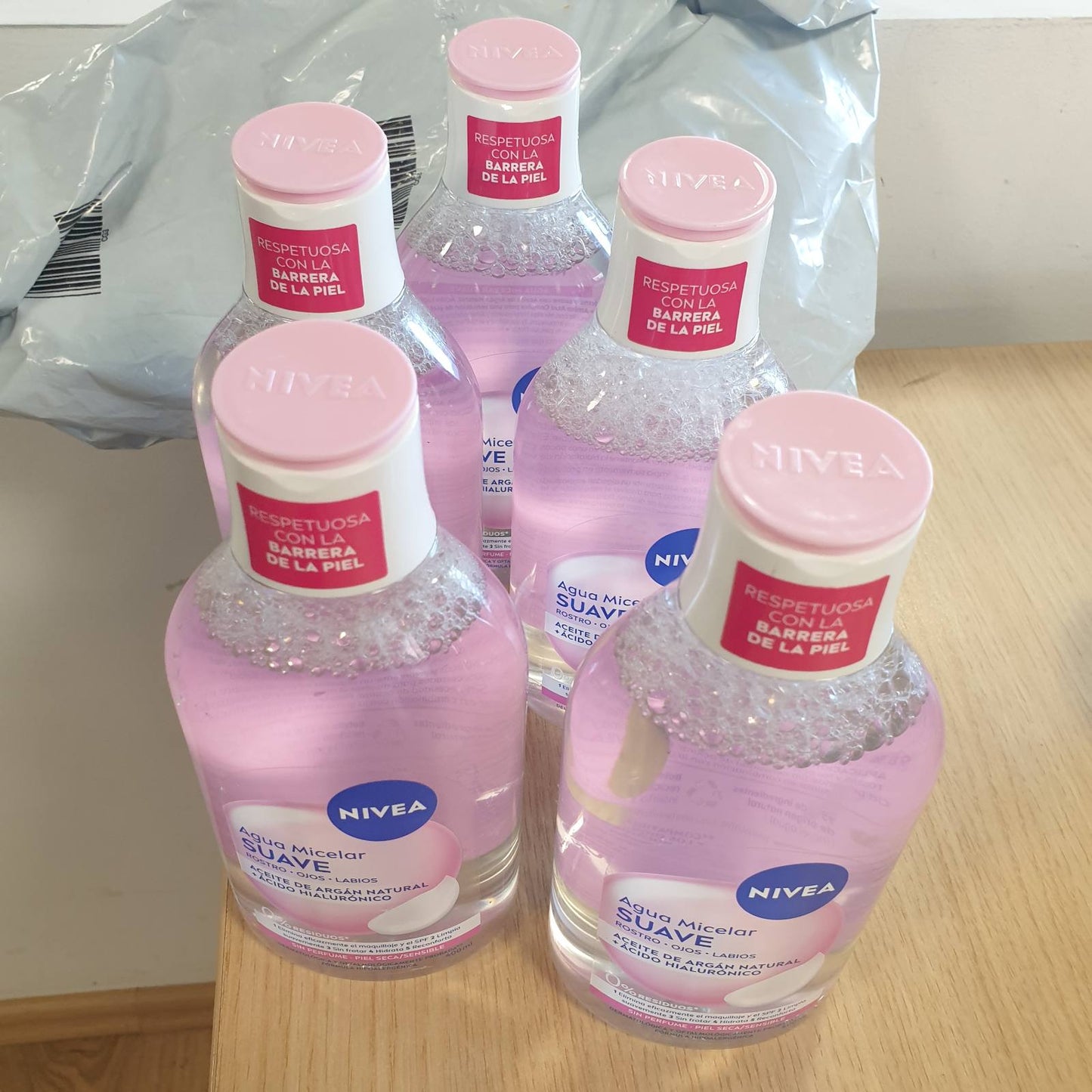 275378 - NIVEA Ujë Micelar i Butë | Pako me 5 copë (5 x 400 ml) | Heqës grimi për fytyrën dhe sytë