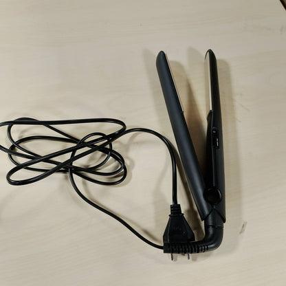 275452 - REMINGTON Pjastër flokësh Ceramic Slim S1510, mbrojtje 4-fishe, veshje antistatike qeramike-turmalinë, shpërndarje e njëtrajtshme e nxehtësisë