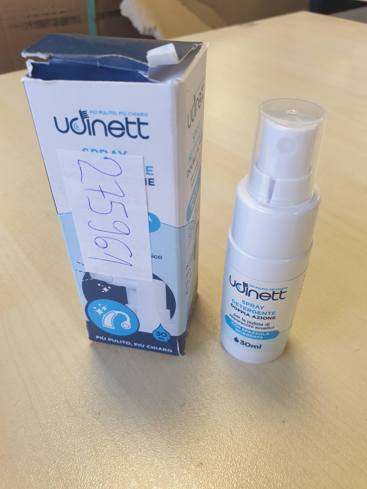 275961 - Sprej Pastrues për Aparate Dëgjimi 30ml - Udinett - Formula pa Alkool - Efekt i Menjëhershëm