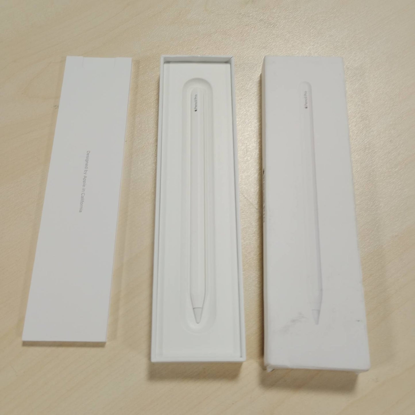 276098 - APPLE PENCIL PRO: Mjete të përparuara, precizion perfekt në piksel, ndjeshmëri ndaj presionit dhe pjerrësisë, vonesë më e ulët.