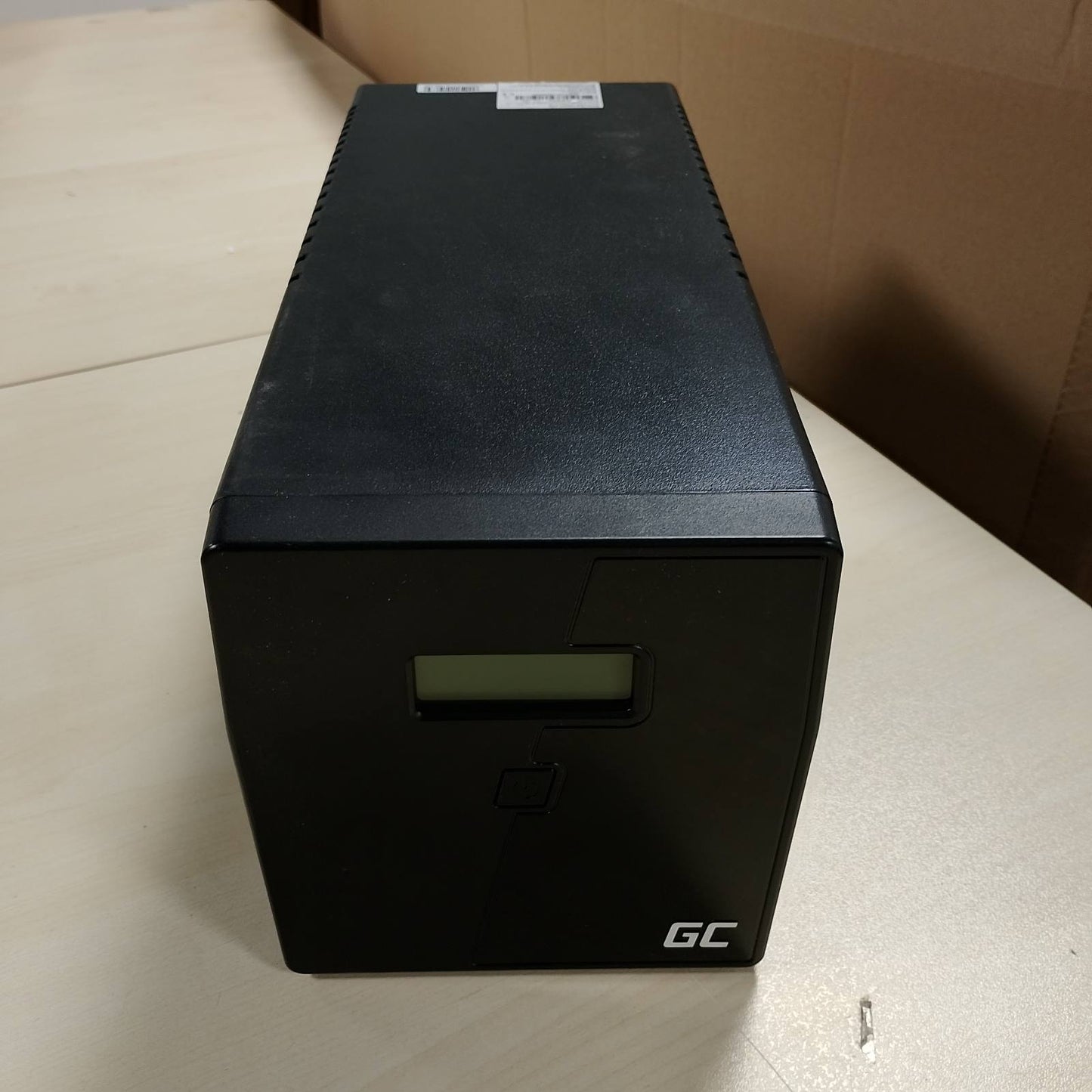 276123 - Green Cell UPS 1000-1999VA (600W) 230V Furnizim me Energji të Pandërprerë me Line-Interactive AVR, USB/RJ45, 2x Schuko, 2x Priza IEC, Ekran LCD