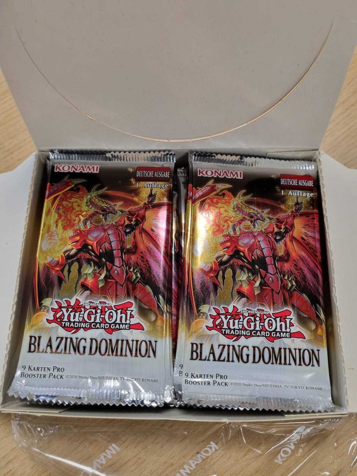 276145 - YU-GI-OH! Shfaqja e Dominionit të Flaktë (24) (Versioni Gjerman)