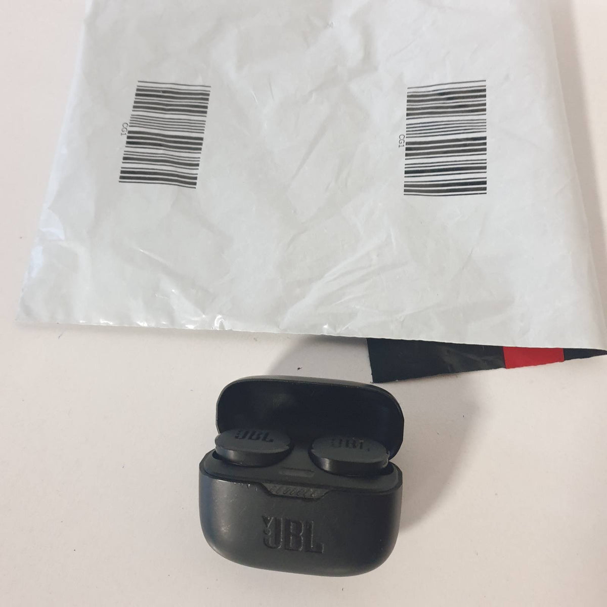276153 - JBL Kufje Tune 130 NC TWS, të papërshkueshme nga uji, pa tel, anulim zhurme, deri në 40 orë dëgjim muzike, ngjyra: të zeza