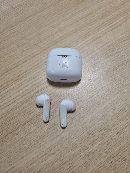 276160 - JBL TUNE FLEX TWS - Kufje pa tel, të papërshkueshme nga uji, anulim zhurmash, të bardha, deri në 32 orë dëgjim muzike