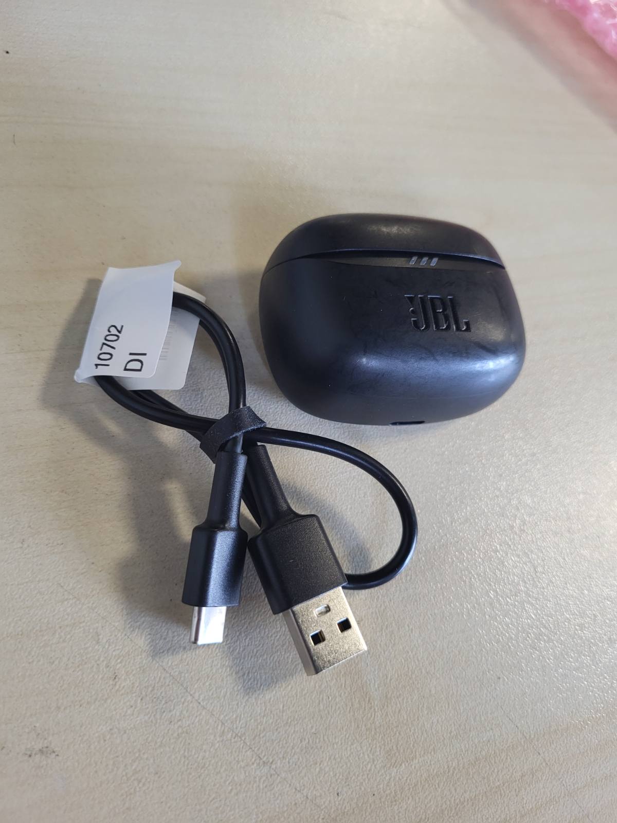 276248 - JBL TUNE BUDS 2, Kufje pa tel Bluetooth, Anulim zhurmash, Kohëzgjatje dëgjimi 48 orë, Rezistente ndaj ujit dhe pluhurit IP54, Lidhje me shumë pika, Dizajn ergonomik, Ngjyra: të zeza