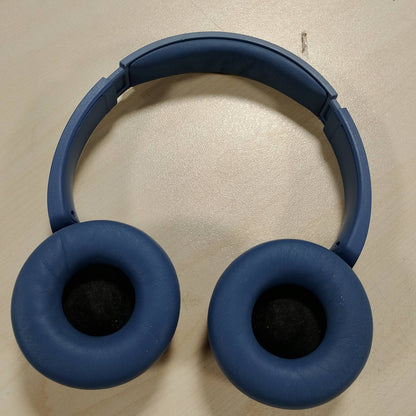 276404 - SONY WH-CH520 - Kufje pa tel Bluetooth për vesh, dizajn i lehtë, jetëgjatësi baterie deri në 50 orë, karikim i shpejtë, ekualizues, cilësi e qartë thirrjesh, iOS dhe Android - Blu