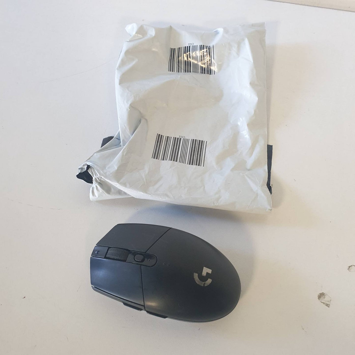 276513 - LOGITECH Maus pa tel për lojëra G G305, sensor lojërash HERO, 12,000 DPI, ultra i lehtë, 6 butona të programueshëm, jetëgjatësi e gjatë e baterisë, memorie e integruar, i pajtueshëm me PC/Mac - i zi