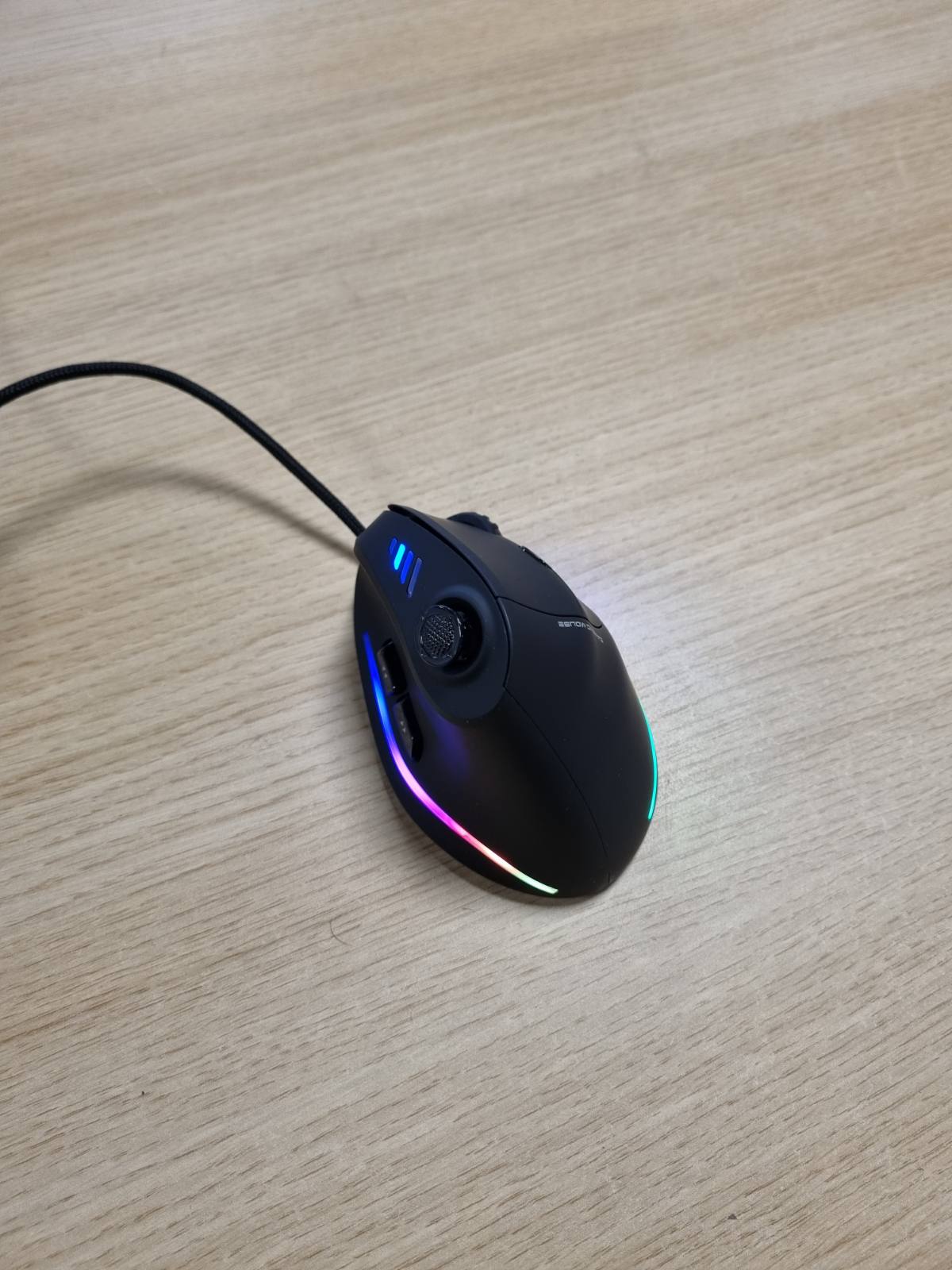 276635 - Zelotes Maus Ergonomik me Levë Drejtimi, 10000 DPI, 11 Butona të Programueshëm, Maus Optik Vertikal për Lojëra USB me Kabllo, për Laptop, Kompjuter, PC, i Zi