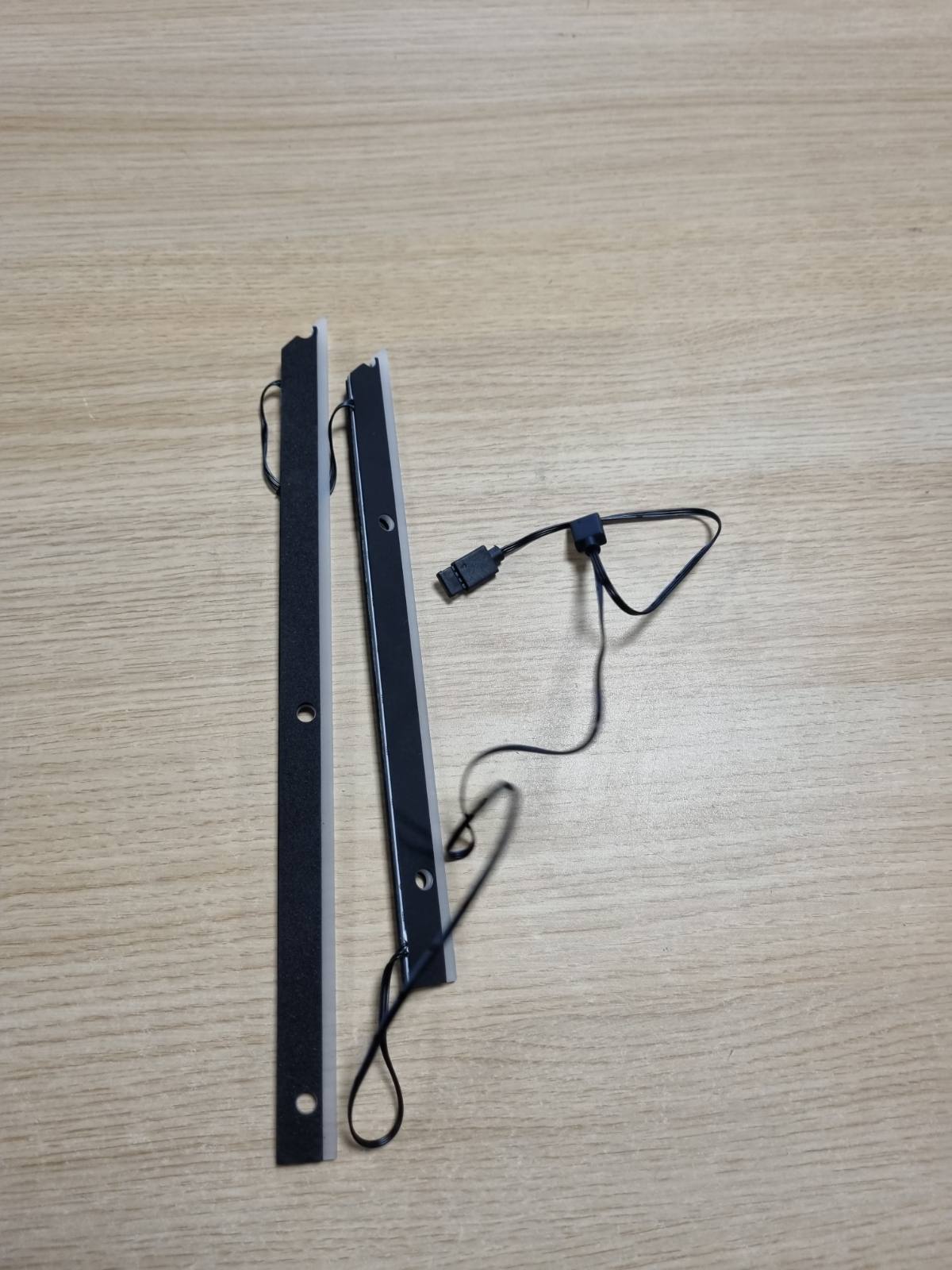 276801 - ASIAHORSE Pllakë amë ARGB me shirit ndriçues, 28 RGB, e adresueshme, 5V, 3-pin, Aura Sync, kompatibile me ATX