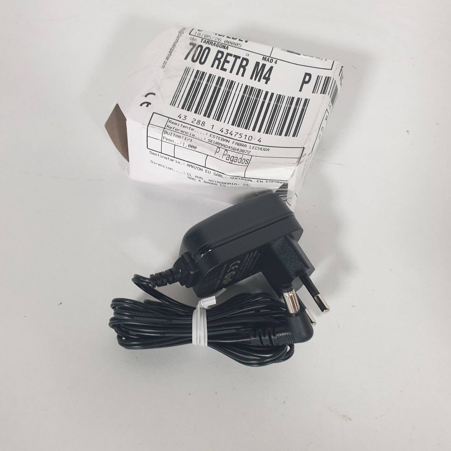 277007 - THORNTON Adaptues AC Ekuivalent me Casio AD-5, 9V, 800mA, DC Barrel, 2 Kunja, 100-240V, 7.2W, Karikim i Shpejtë